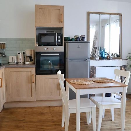 Le 8 ∙ Appartement Cosy Avec Balcon Vue Sur Mer Мер-ле-Бен Экстерьер фото