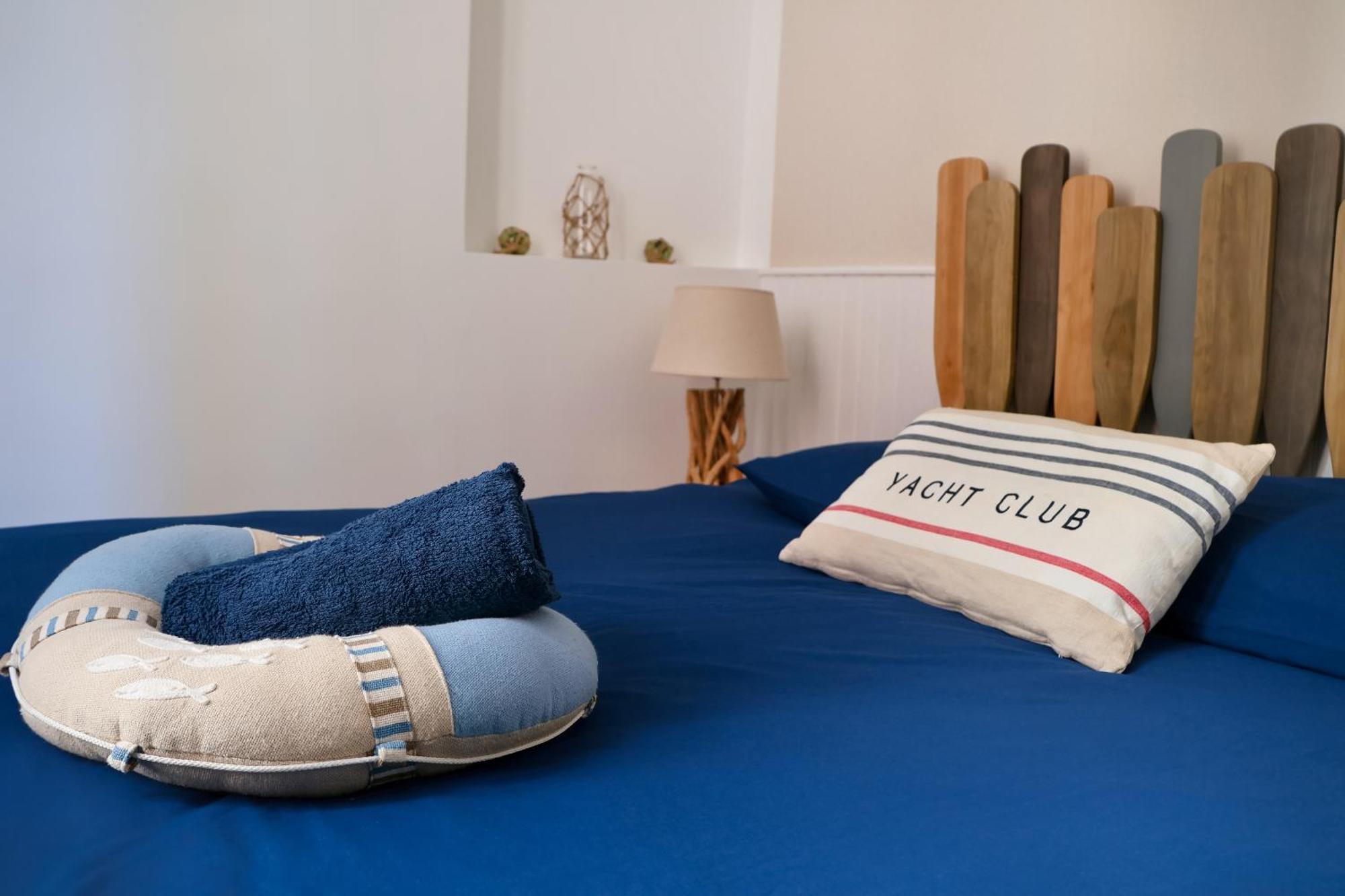 Le 8 ∙ Appartement Cosy Avec Balcon Vue Sur Mer Мер-ле-Бен Экстерьер фото
